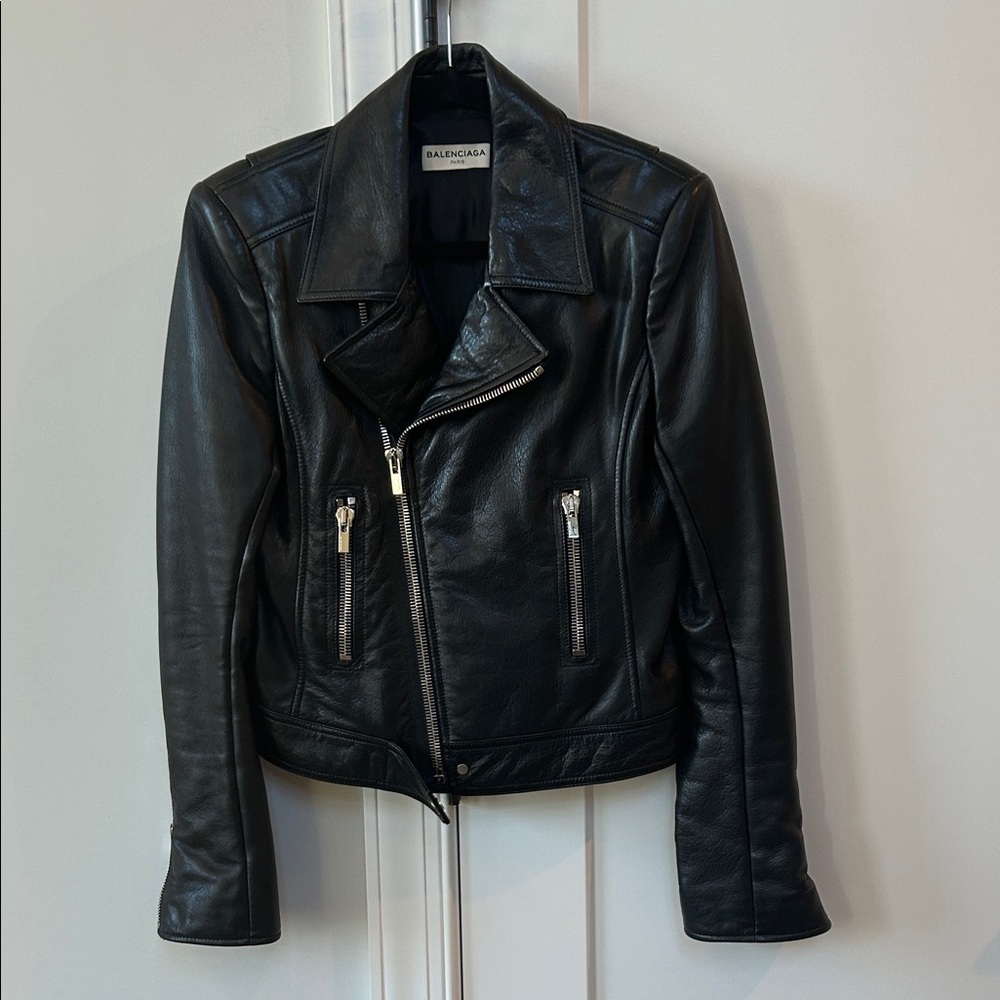 EUC 💯 Authentic Balenciaga Black Leather Biker Jacket (sz 44)